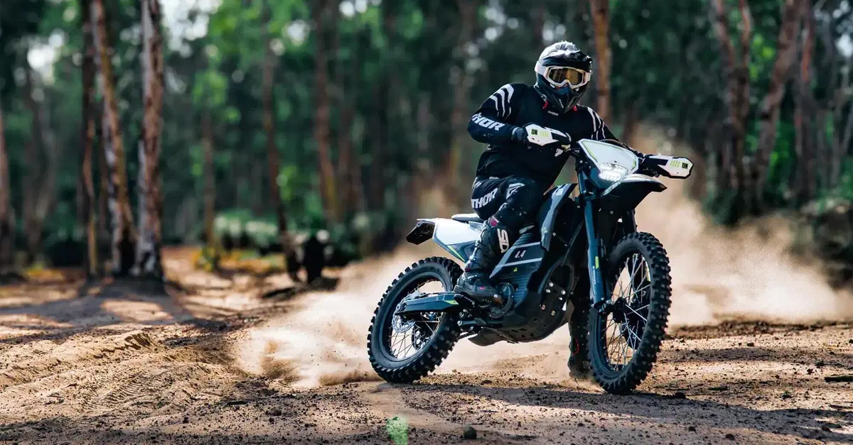 OZY 30X: la nuova moto da cross elettrica che arriva dall'Australia
