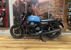 Moto Guzzi V7 III Stone (2017 - 20) usata