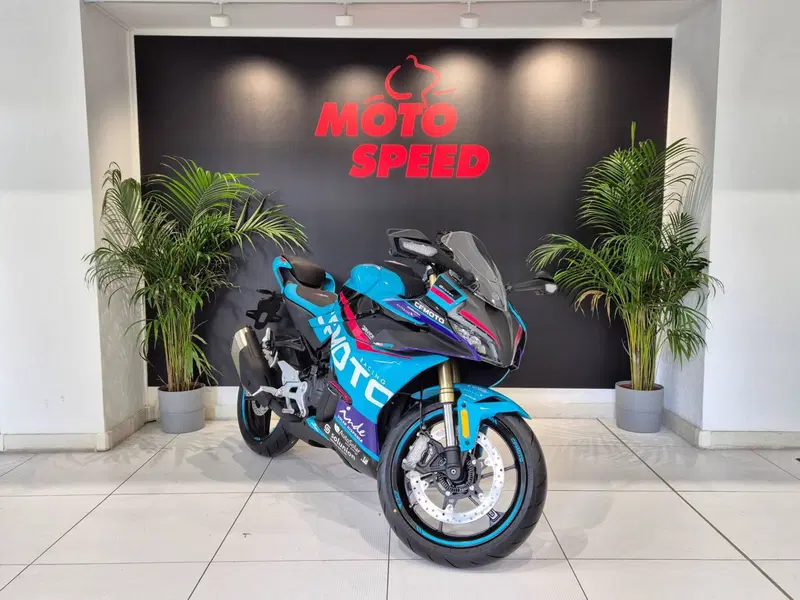 CFMOTO 450SR World Champions Replica (2025 - 26) (7)