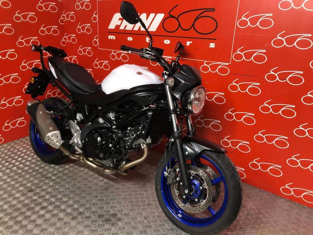 Suzuki SV 650 (2016 - 20) (2)