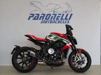 MV Agusta Dragster 800 RC SCS (2022 - 25) usata