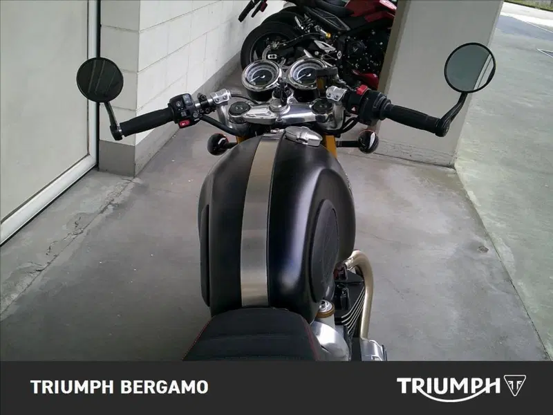 Triumph Thruxton 1200 R (2016) (7)