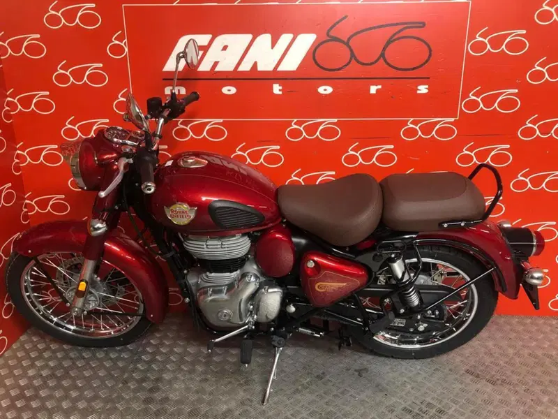 Royal Enfield Classic 350 (2021 - 26) (3)