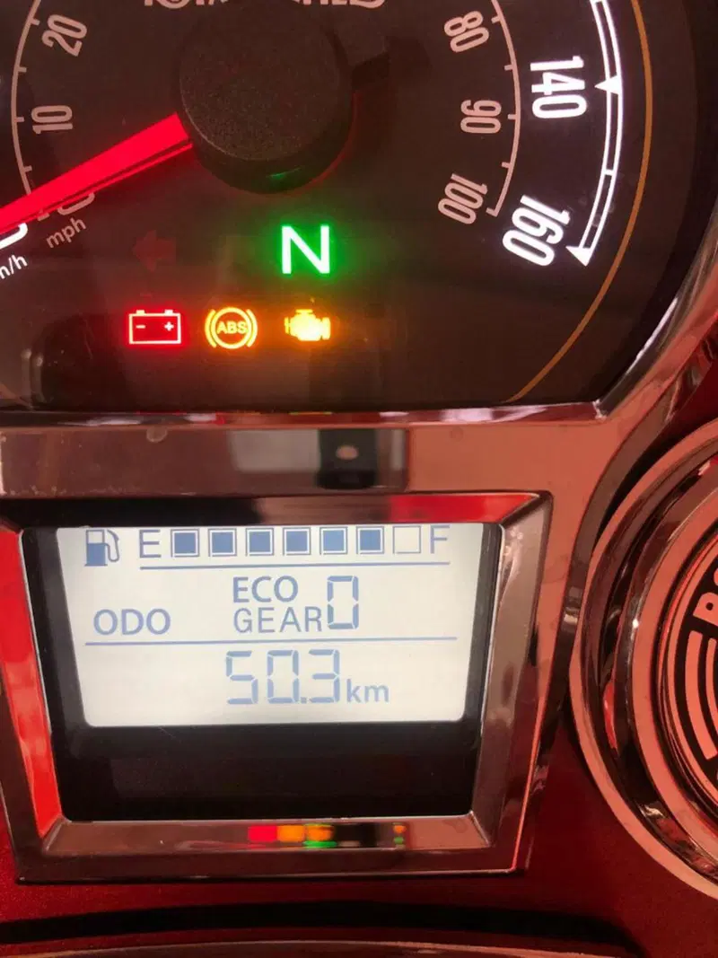Royal Enfield Classic 350 (2021 - 26) (7)