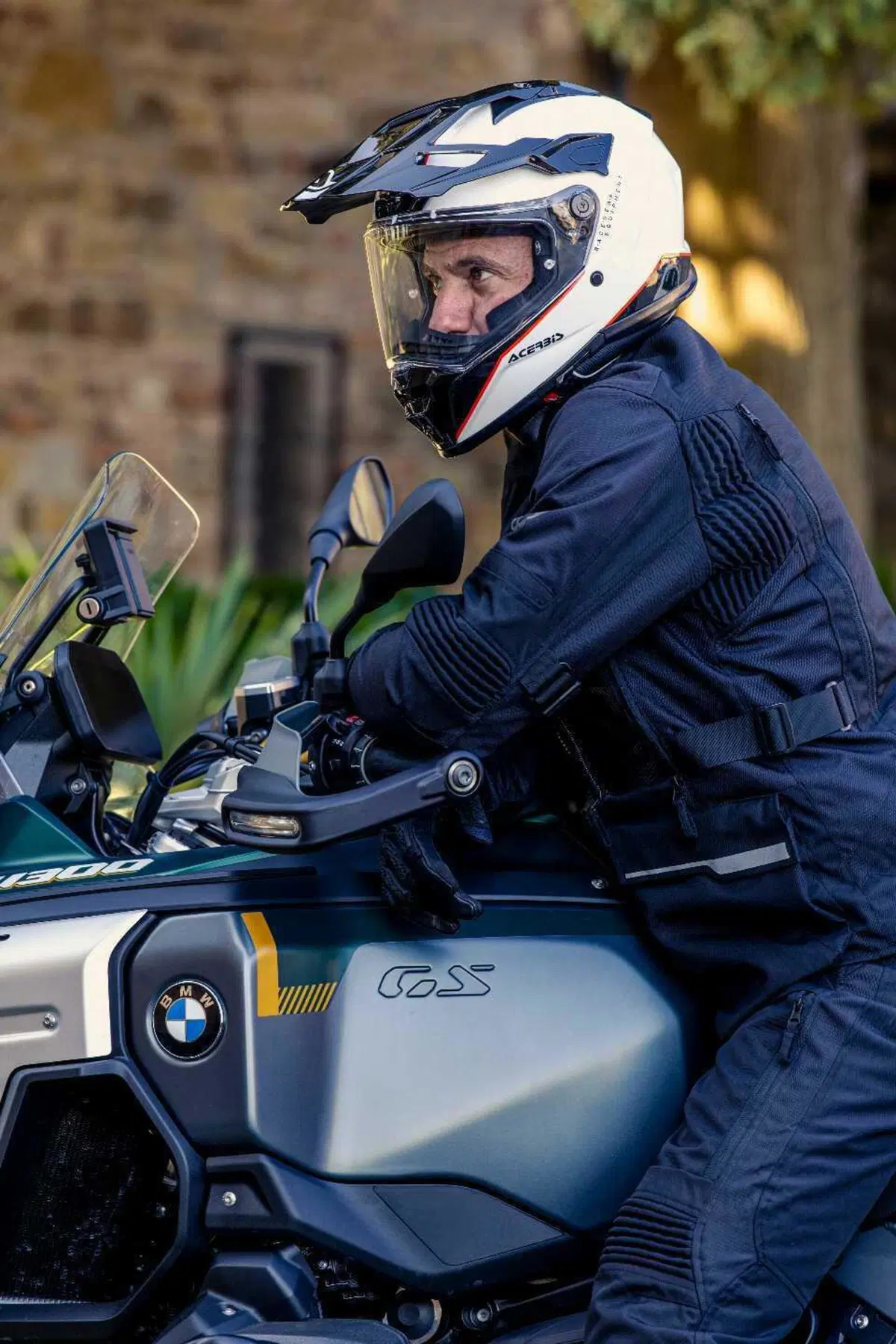 Nuovi caschi Acerbis Attack e Assault (5)