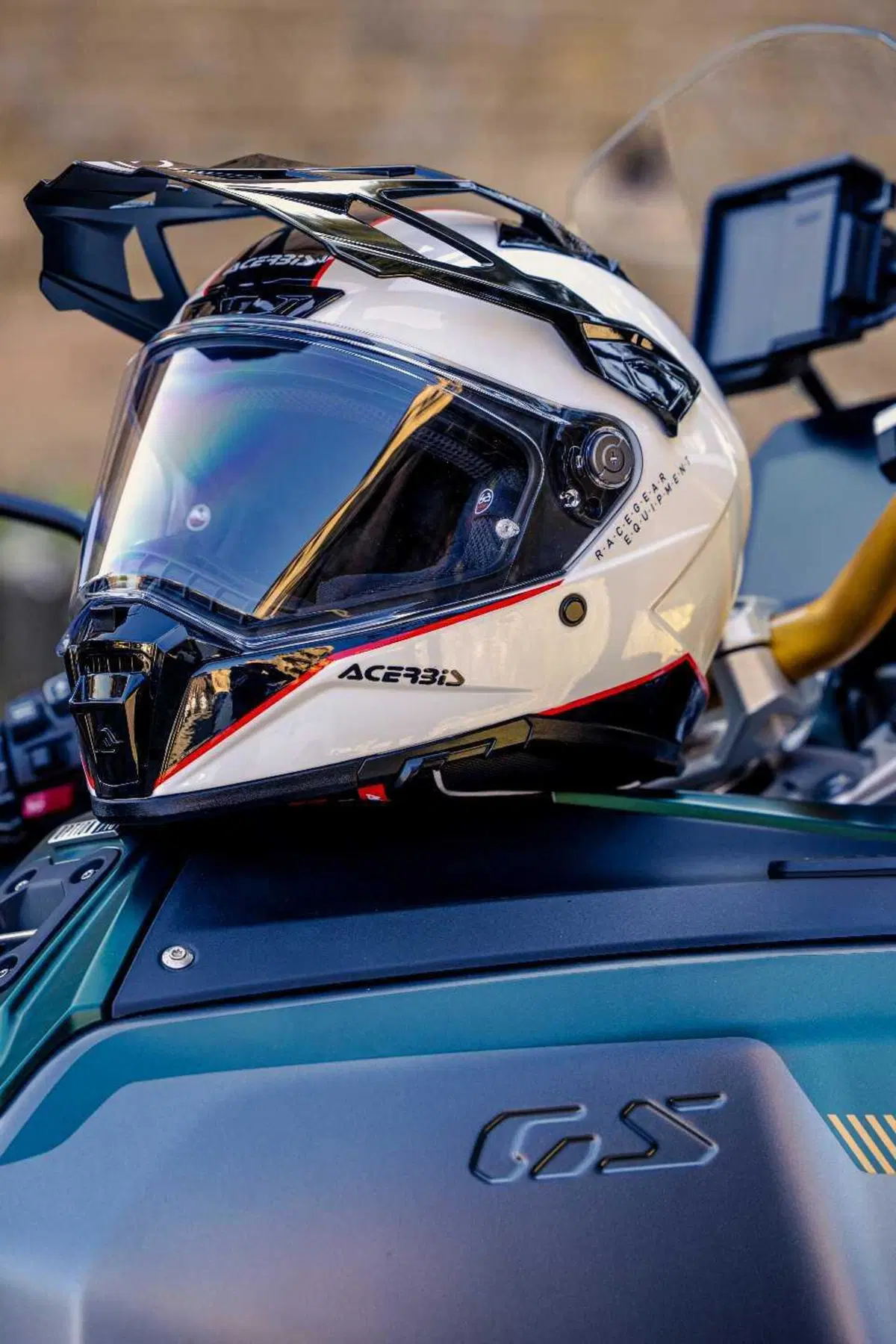 Nuovi caschi Acerbis Attack e Assault (7)