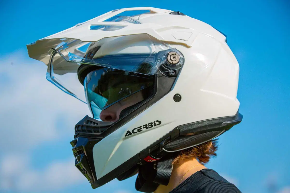 Nuovi caschi Acerbis Attack e Assault (16)