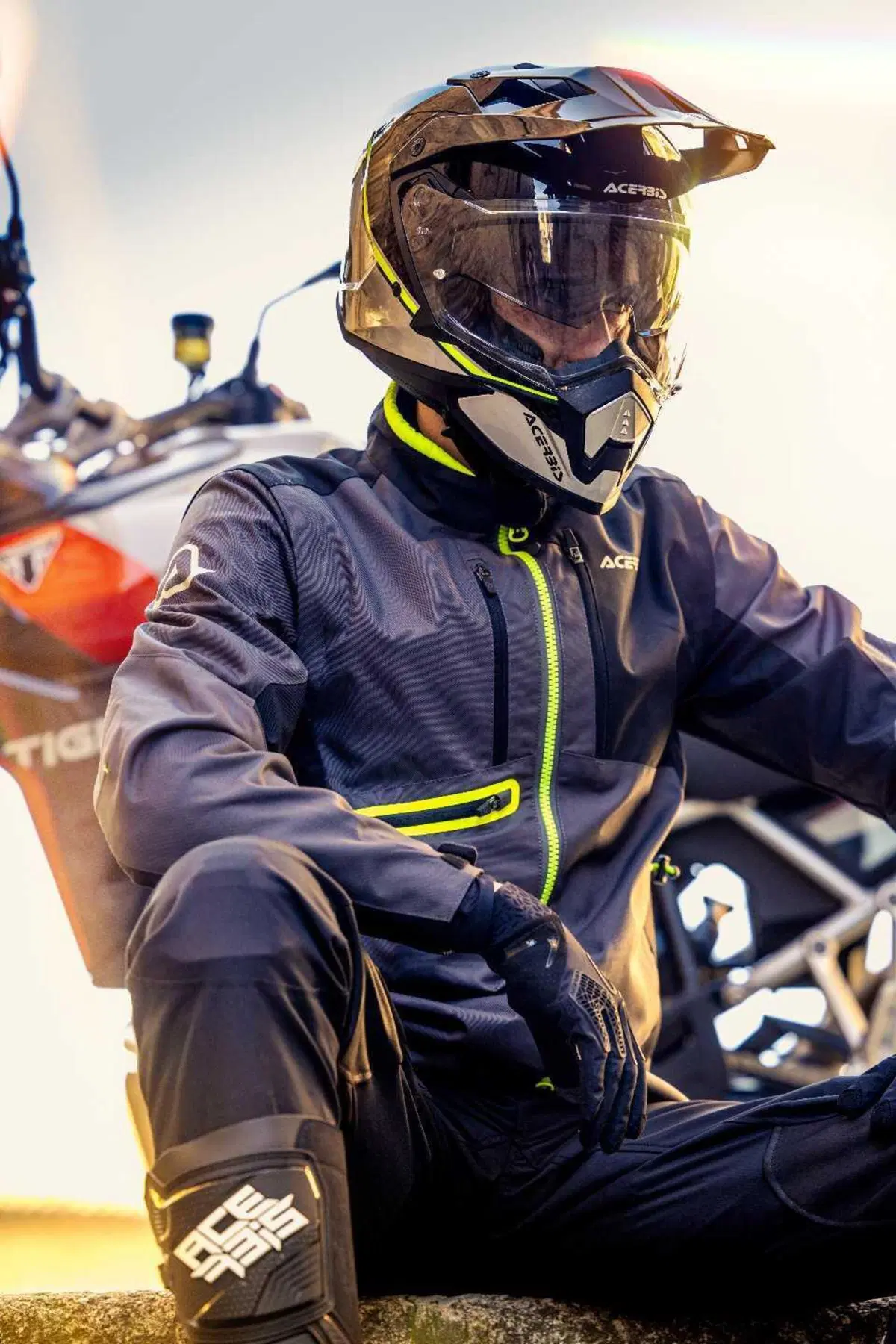 Nuovi caschi Acerbis Attack e Assault (3)