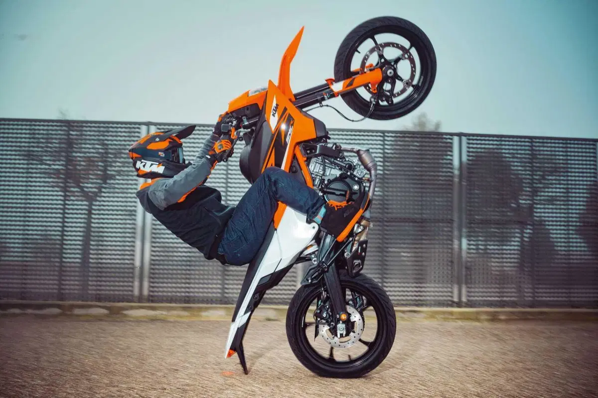 PowerWear Street, la linea di abbigliamento tecnico firmata KTM (5)