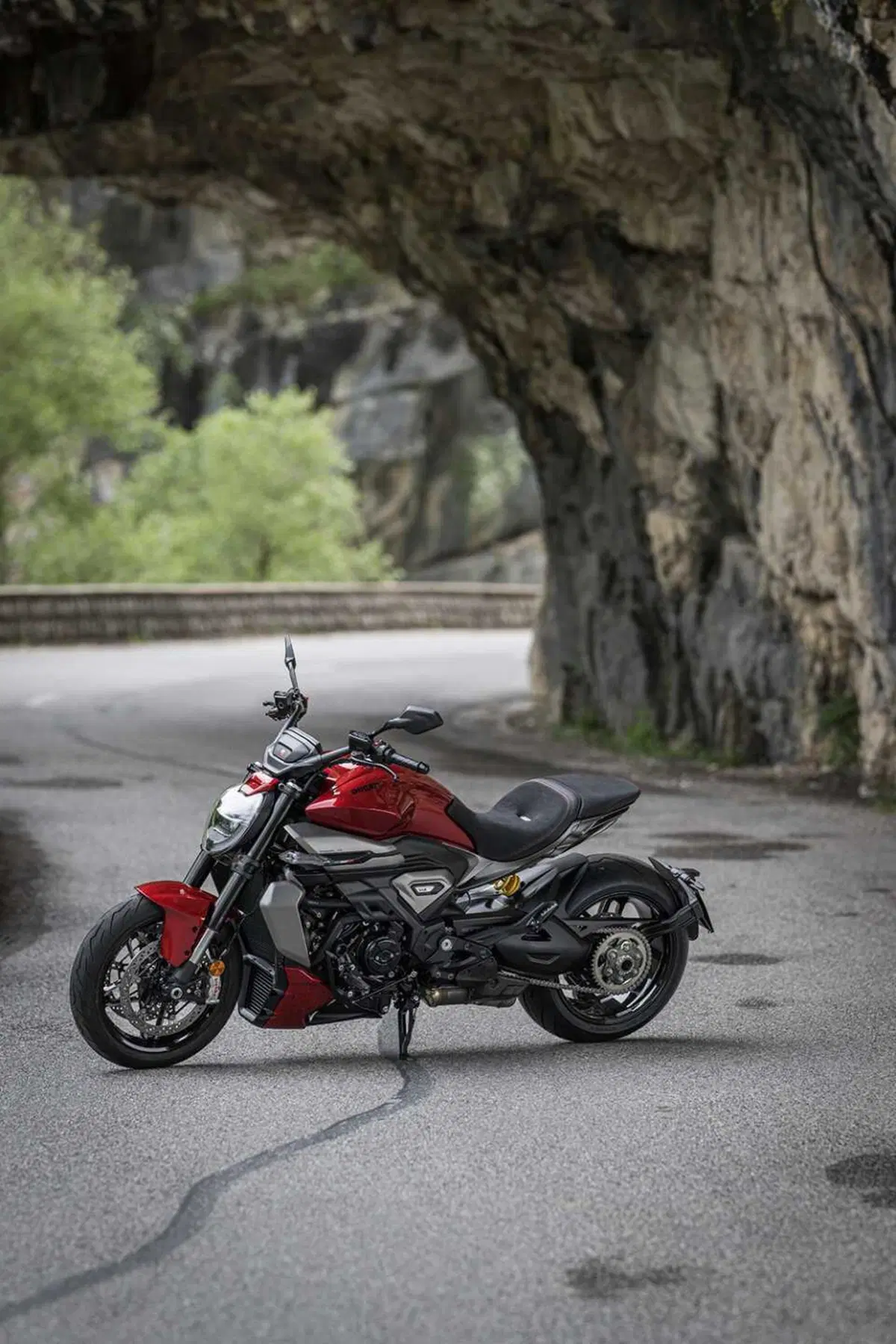 La cruiser da MotoGP! Abbiamo guidato la nuova Ducati XDiavel V4 [VIDEO] (9)