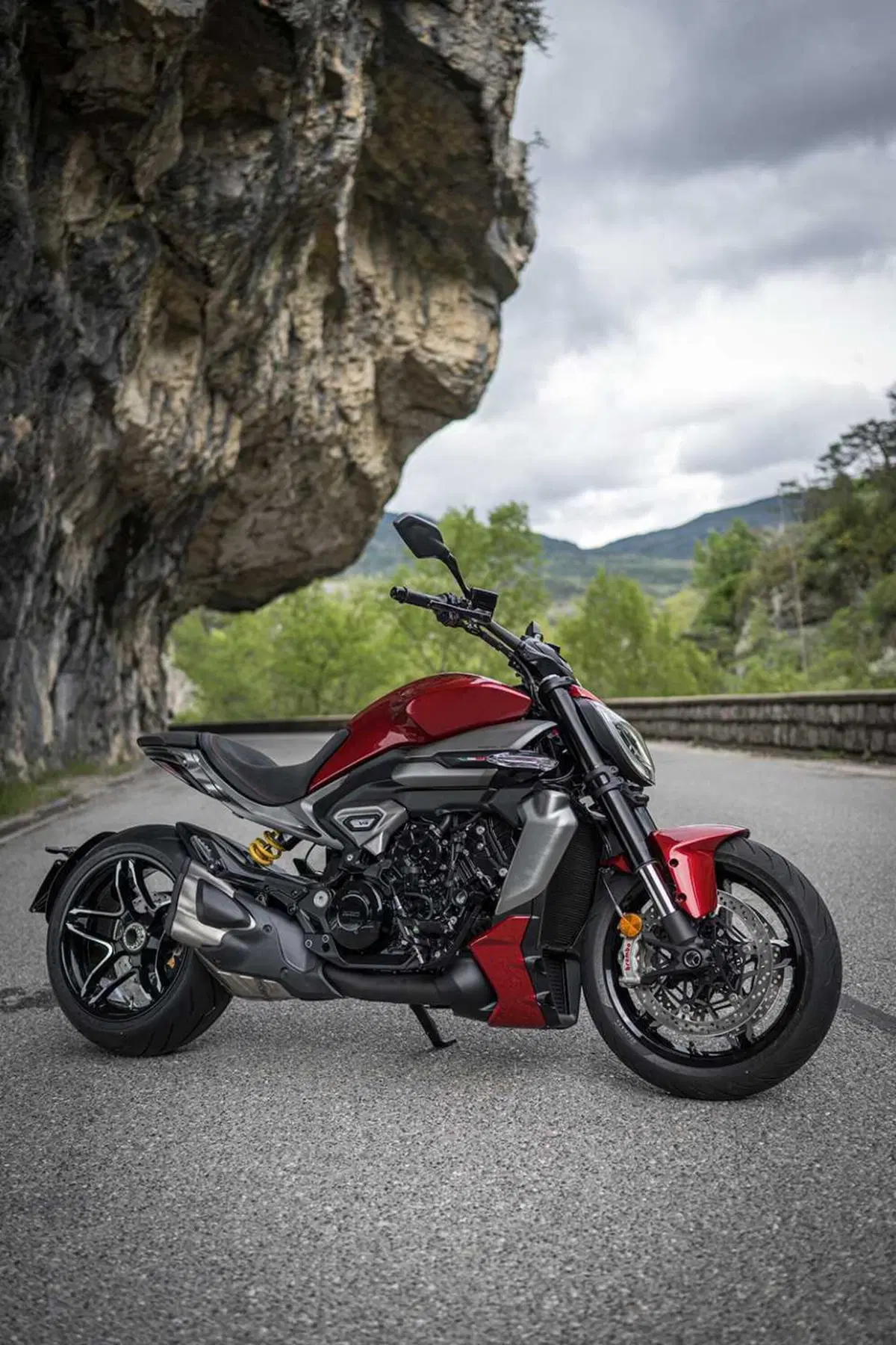 La cruiser da MotoGP! Abbiamo guidato la nuova Ducati XDiavel V4 [VIDEO] (15)