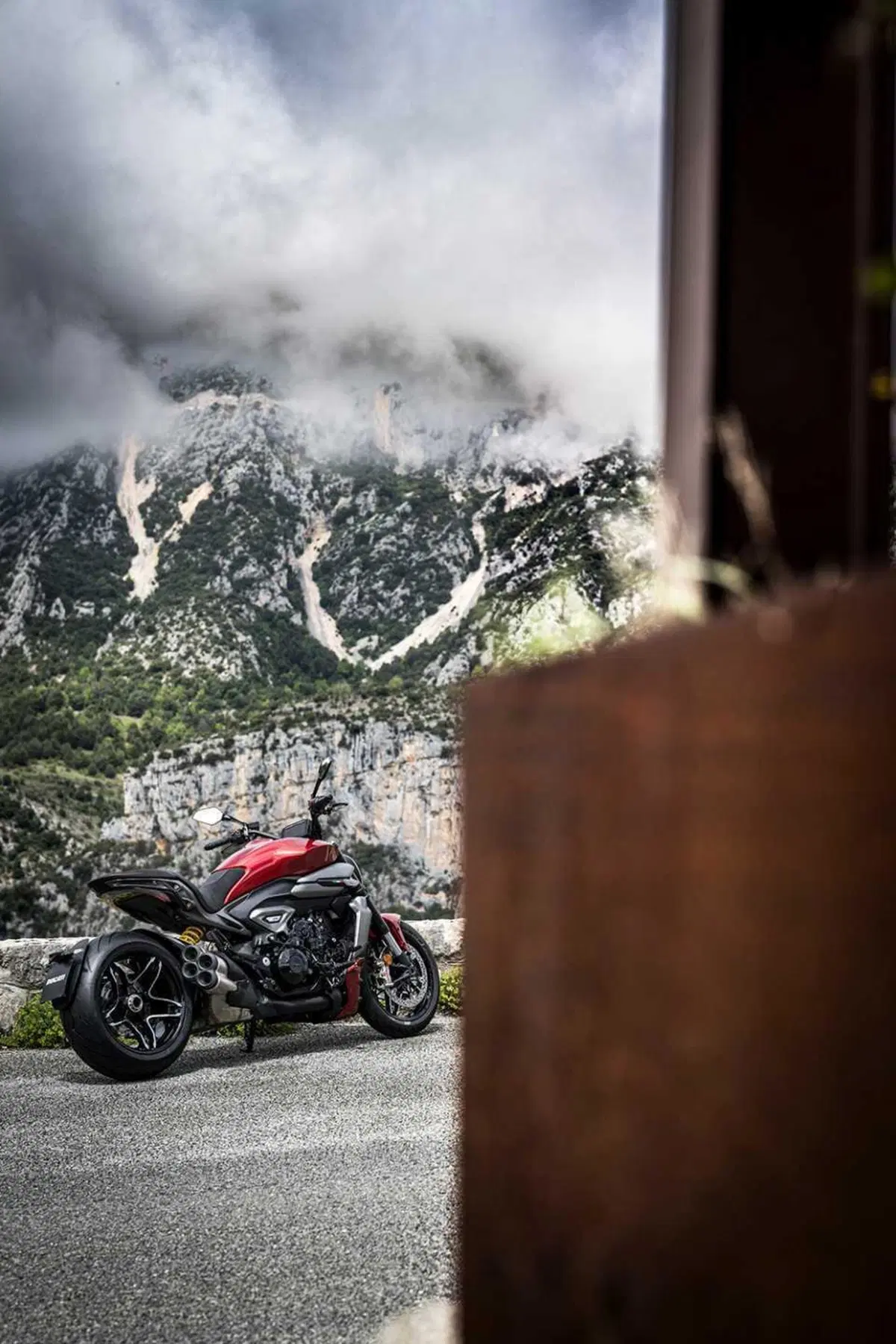 La cruiser da MotoGP! Abbiamo guidato la nuova Ducati XDiavel V4 [VIDEO] (67)