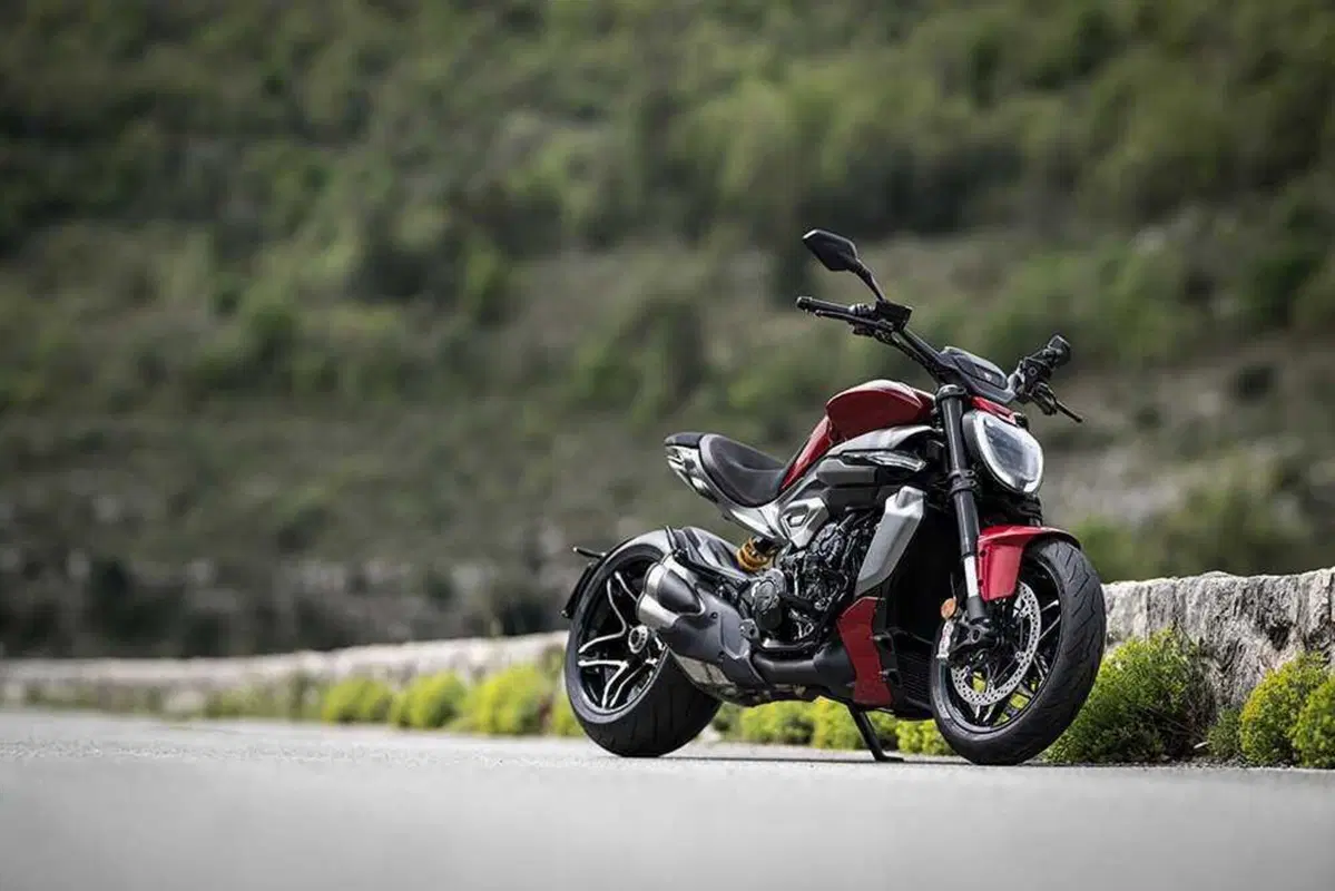 La cruiser da MotoGP! Abbiamo guidato la nuova Ducati XDiavel V4 [VIDEO] (74)