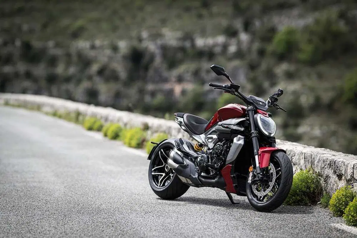 La cruiser da MotoGP! Abbiamo guidato la nuova Ducati XDiavel V4 [VIDEO] (84)