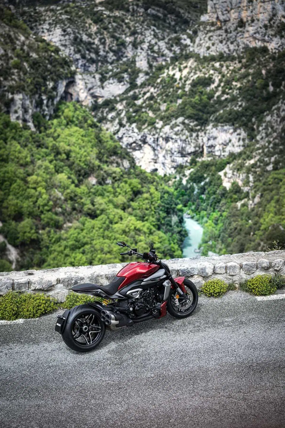 La cruiser da MotoGP! Abbiamo guidato la nuova Ducati XDiavel V4 [VIDEO] (100)