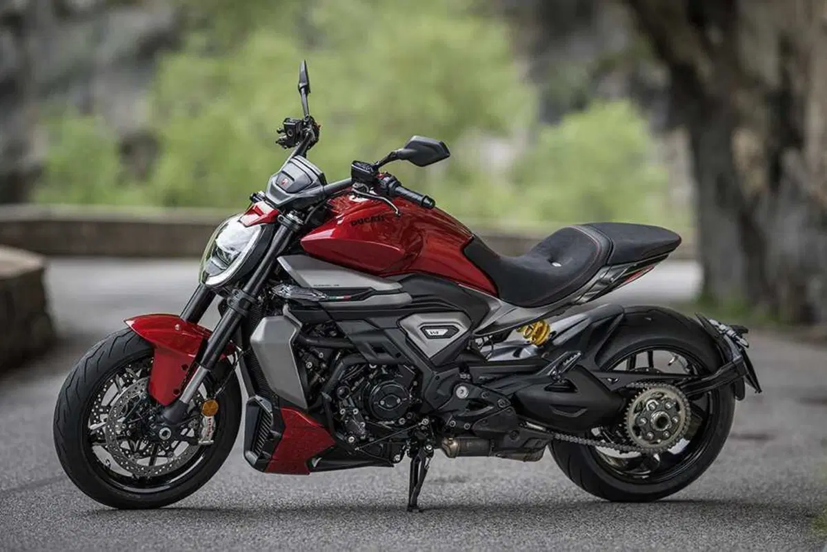 La cruiser da MotoGP! Abbiamo guidato la nuova Ducati XDiavel V4 [VIDEO] (110)