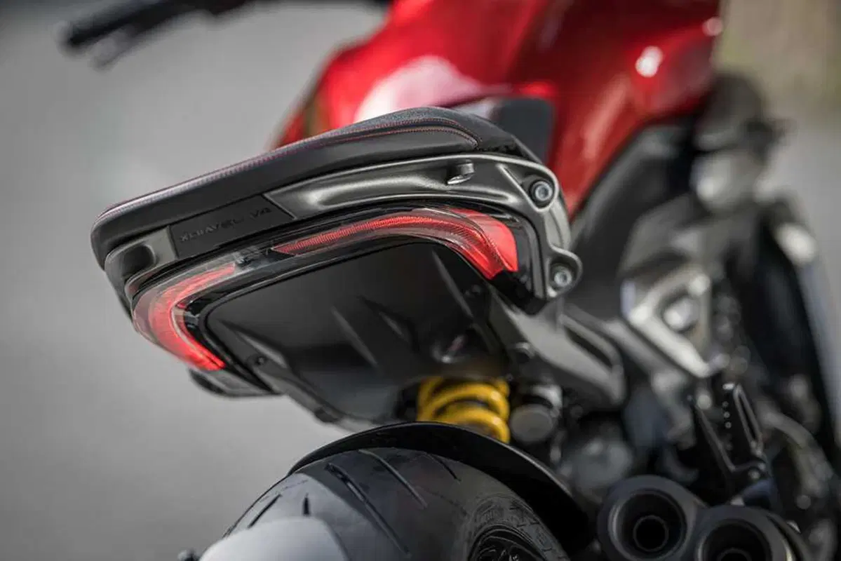 La cruiser da MotoGP! Abbiamo guidato la nuova Ducati XDiavel V4 [VIDEO] (120)