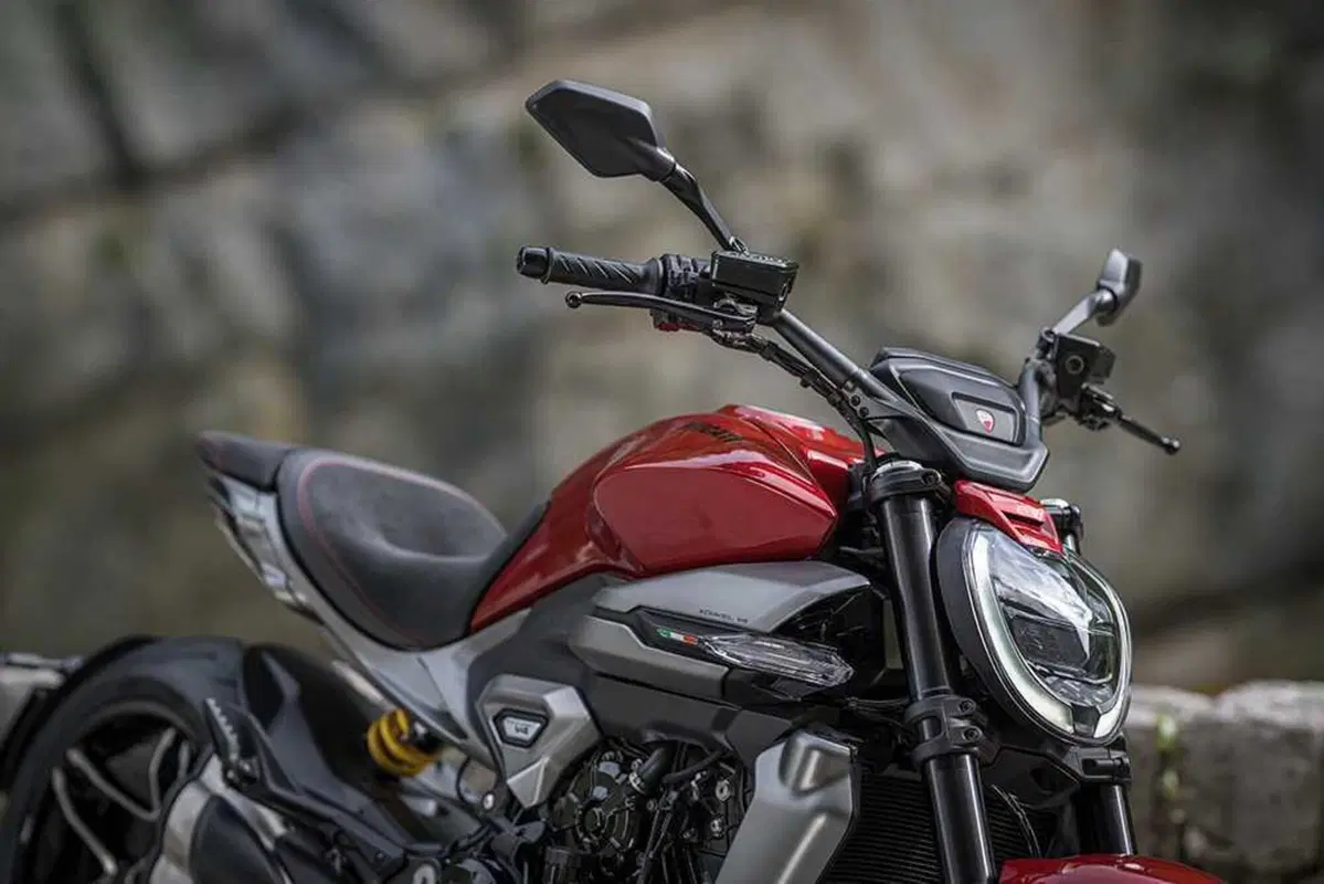 La cruiser da MotoGP! Abbiamo guidato la nuova Ducati XDiavel V4 [VIDEO] (121)