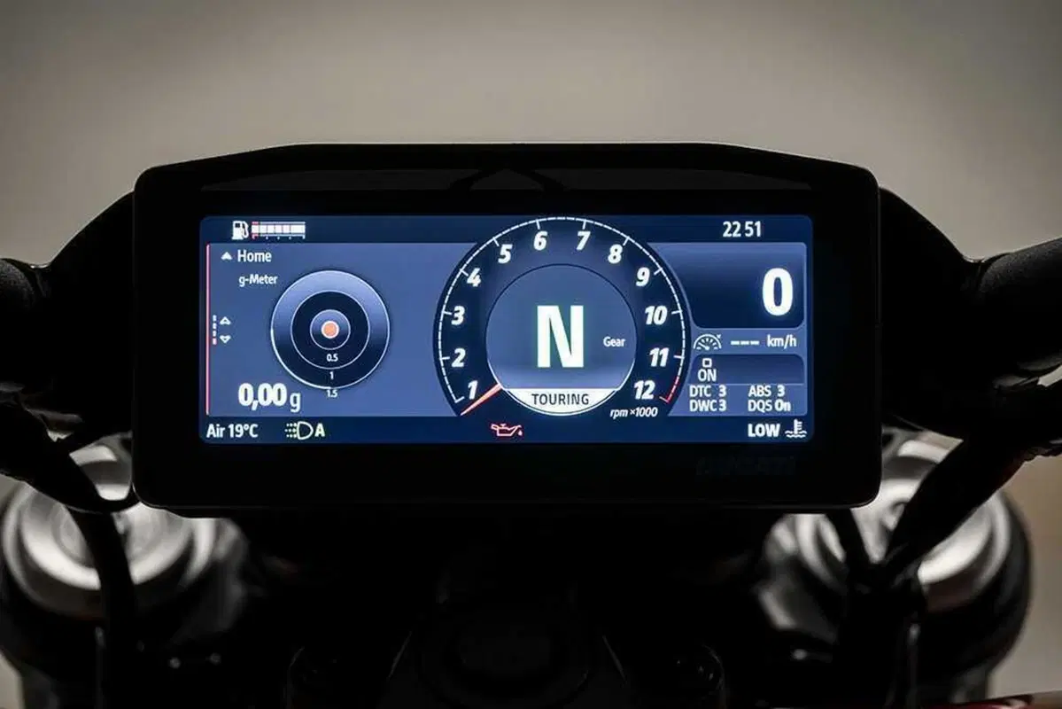 La cruiser da MotoGP! Abbiamo guidato la nuova Ducati XDiavel V4 [VIDEO] (130)
