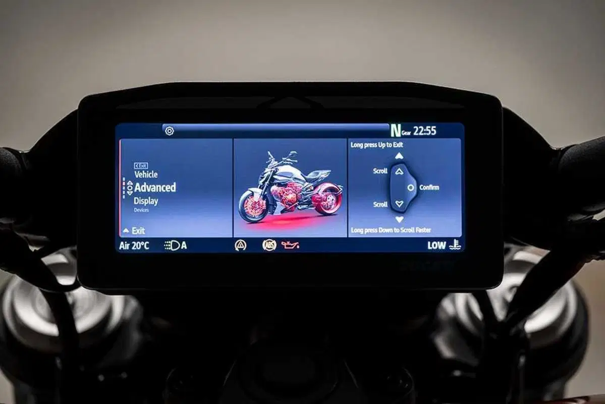 La cruiser da MotoGP! Abbiamo guidato la nuova Ducati XDiavel V4 [VIDEO] (167)