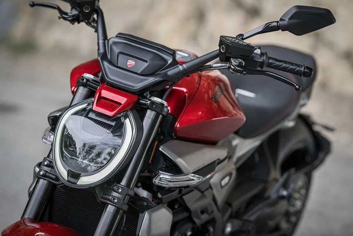 La cruiser da MotoGP! Abbiamo guidato la nuova Ducati XDiavel V4 [VIDEO] (190)