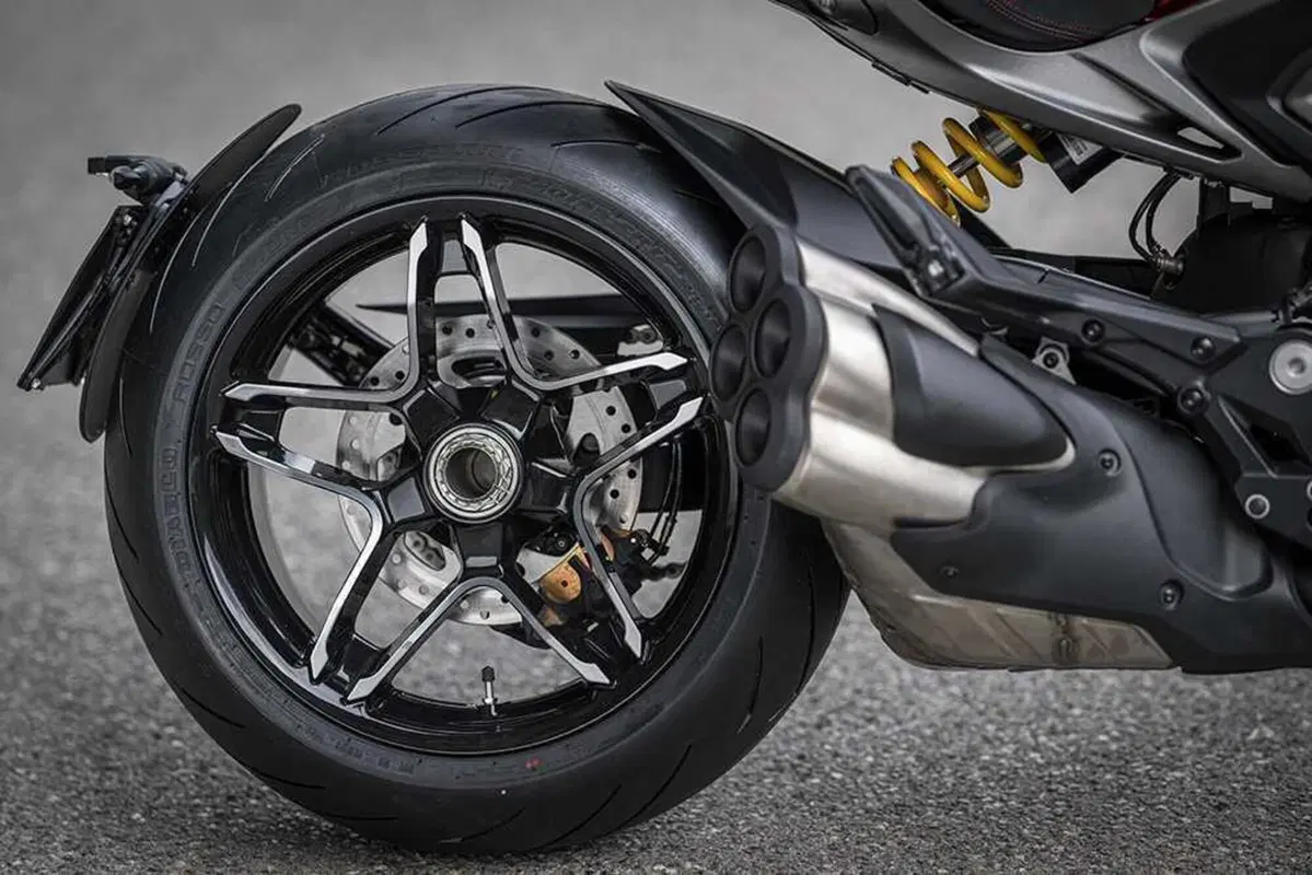 La cruiser da MotoGP! Abbiamo guidato la nuova Ducati XDiavel V4 [VIDEO] (193)
