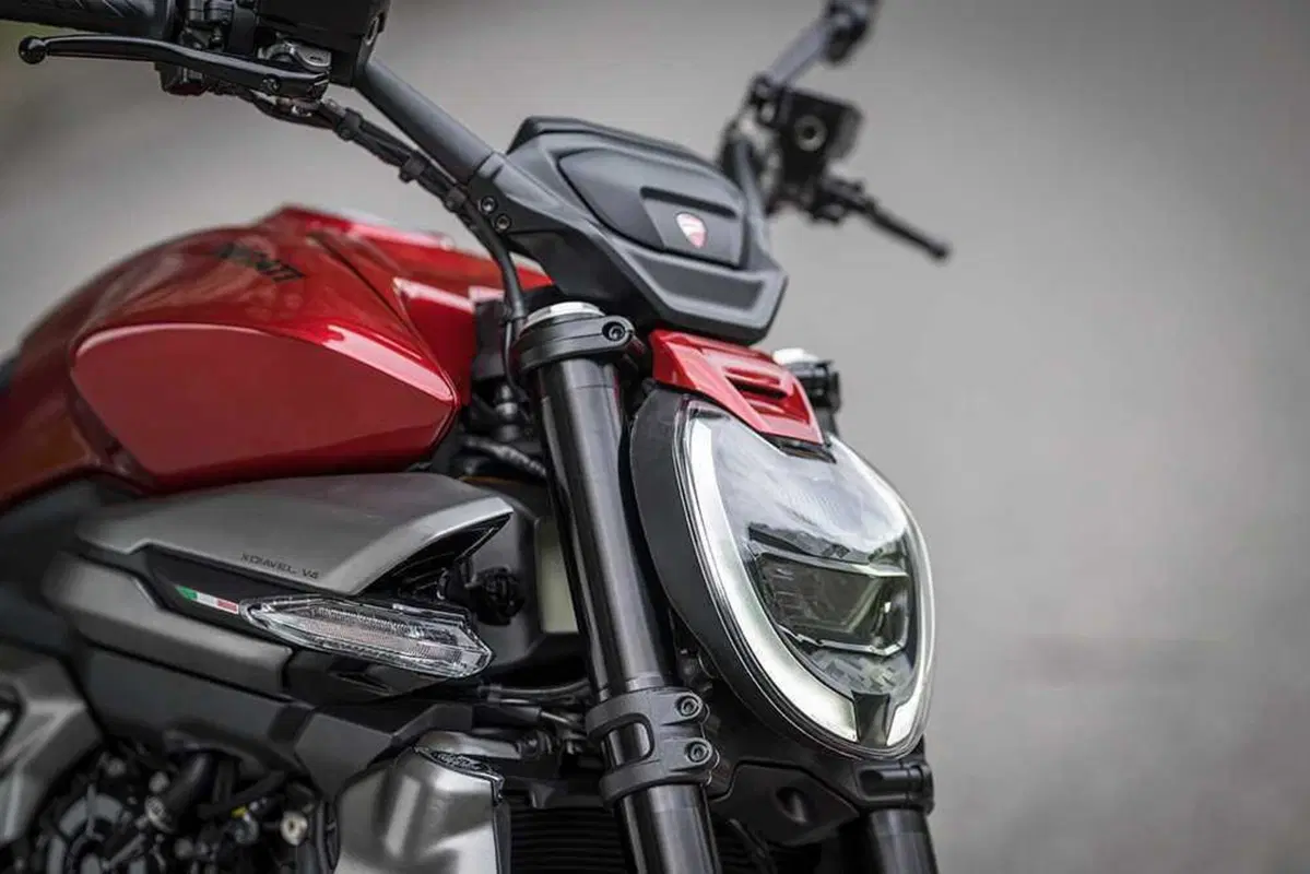 La cruiser da MotoGP! Abbiamo guidato la nuova Ducati XDiavel V4 [VIDEO] (199)