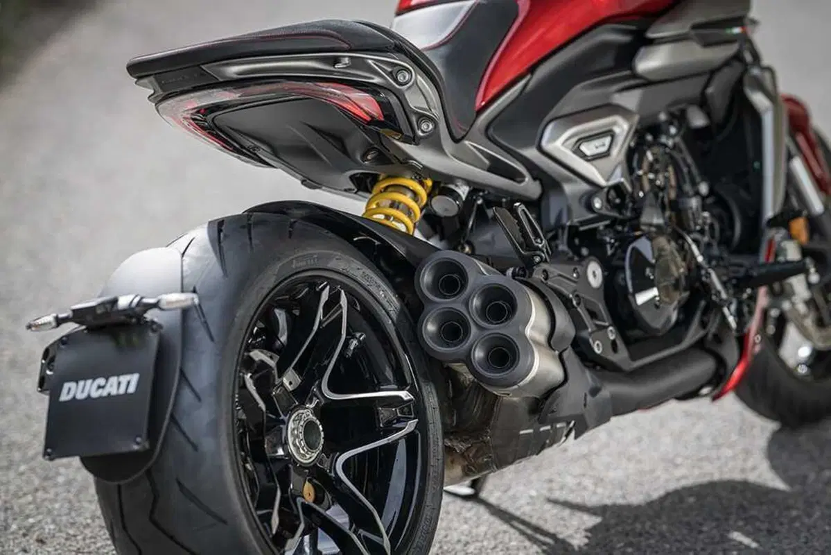 La cruiser da MotoGP! Abbiamo guidato la nuova Ducati XDiavel V4 [VIDEO] (224)