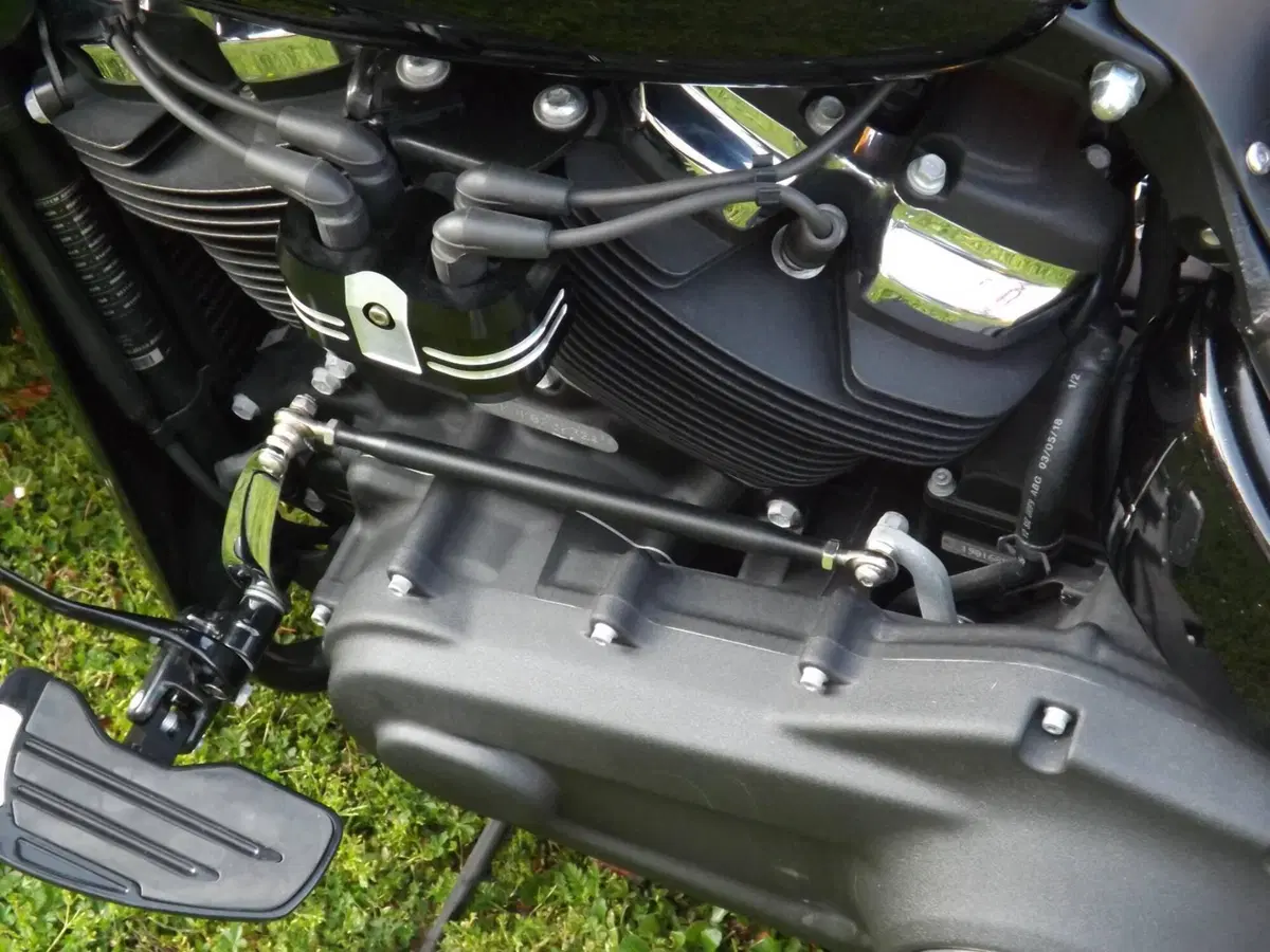 Harley-Davidson 107 Fat Bob (2017 - 20) - FXFB (10)