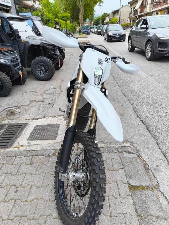 Stark Future Varg EX (2024 - 25) (2)