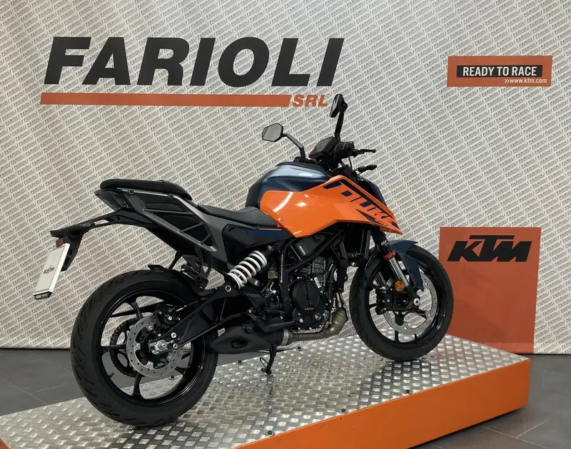 KTM 125 Duke (2024 - 25) (3)