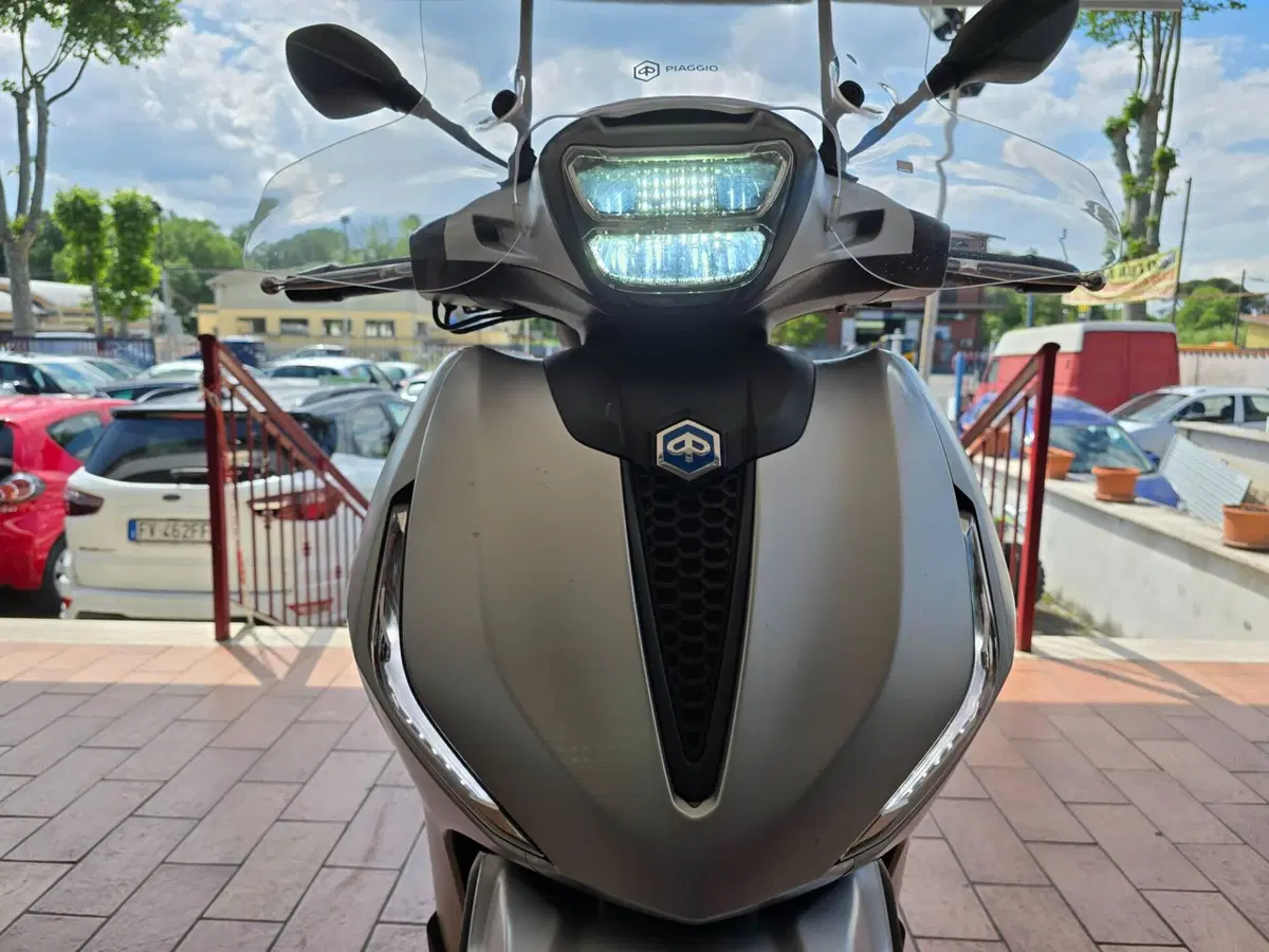 Piaggio Beverly 400 S ABS-ASR (2021 - 24) (6)