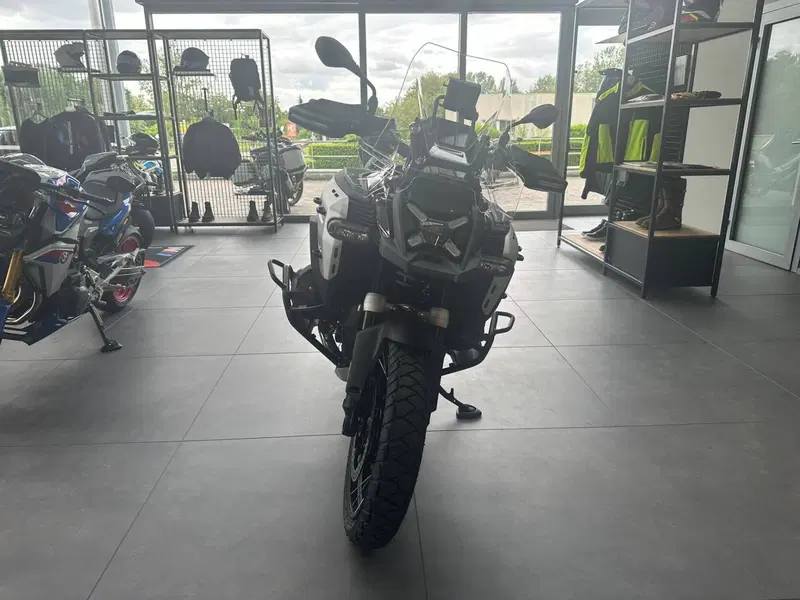 Bmw R 1300 GS Adventure ASA (2025 - 26) (6)
