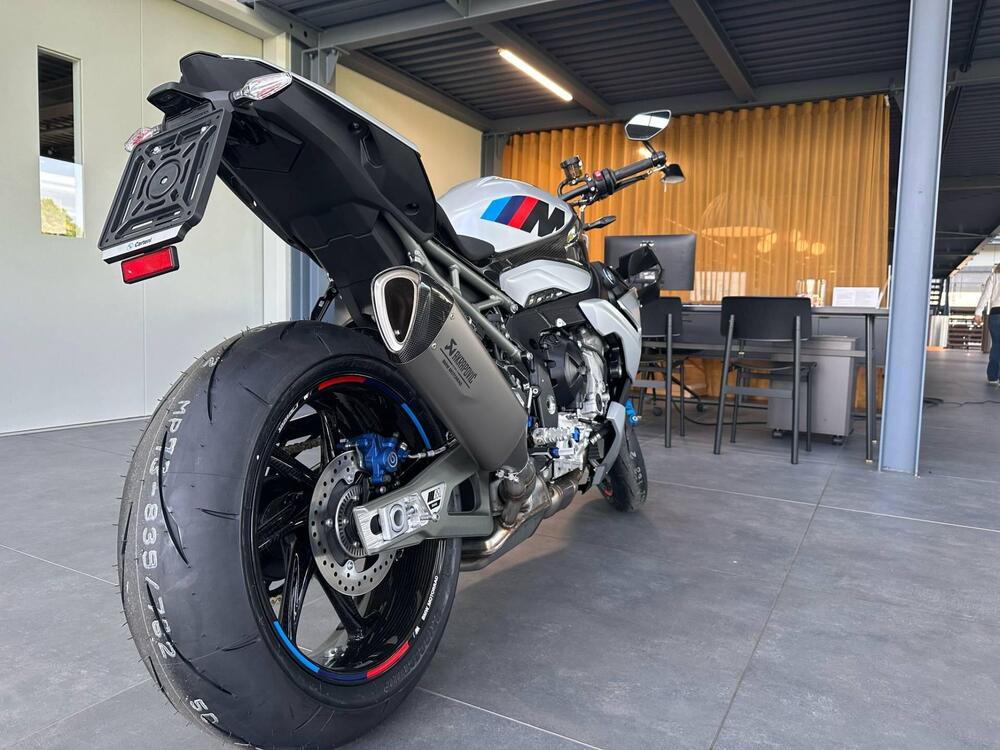 Bmw M 1000 R (2025) (3)