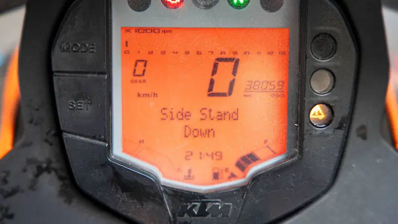 KTM 125 Duke (20)
