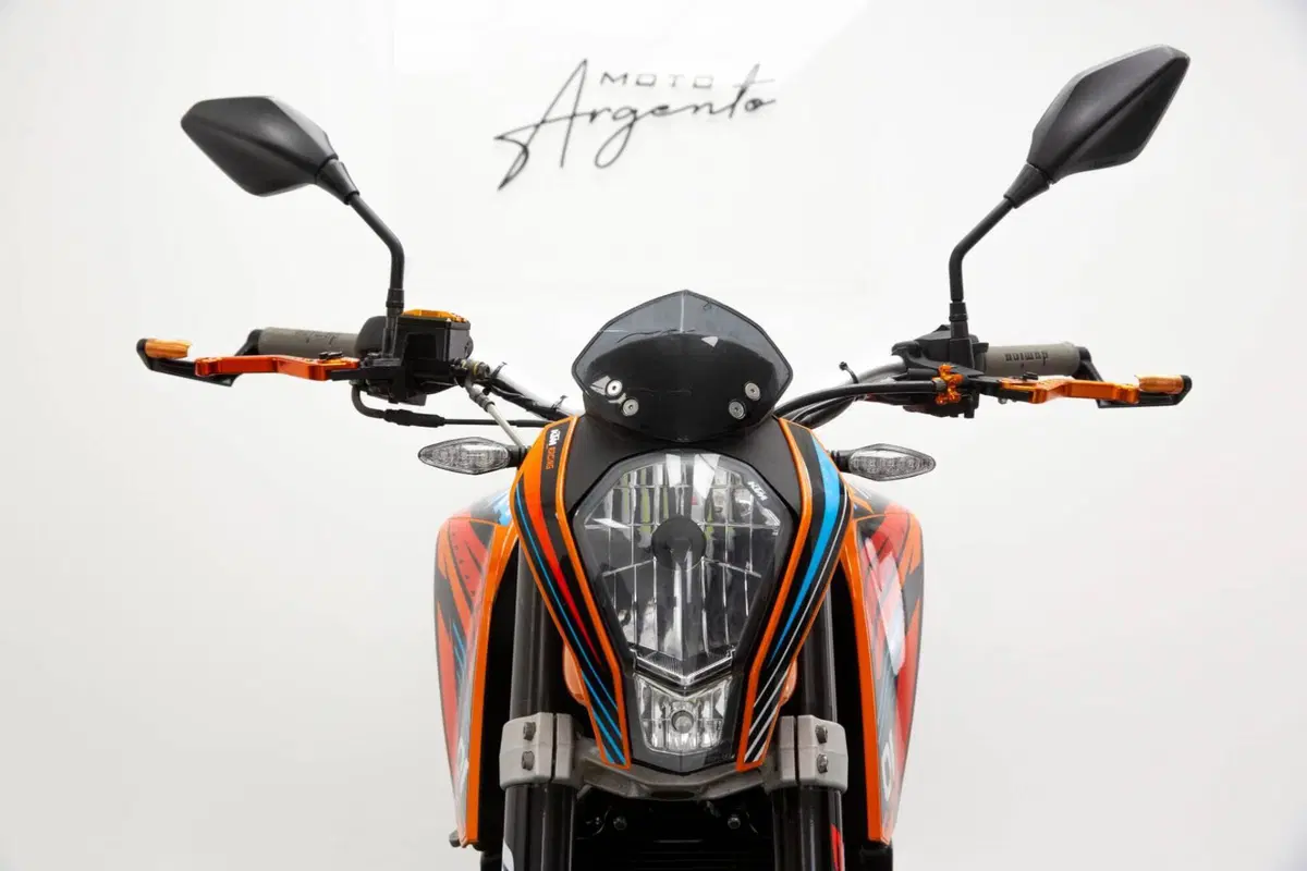 KTM 125 Duke (14)