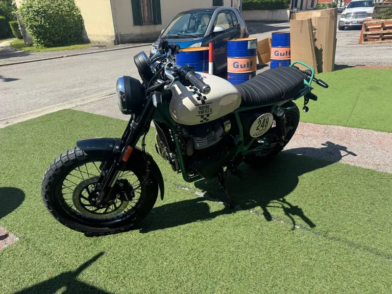 Royal Enfield Bear 650 (2025 - 26) (2)