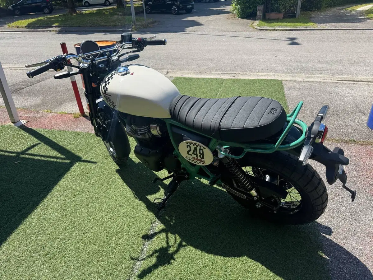 Royal Enfield Bear 650 (2025 - 26) (4)
