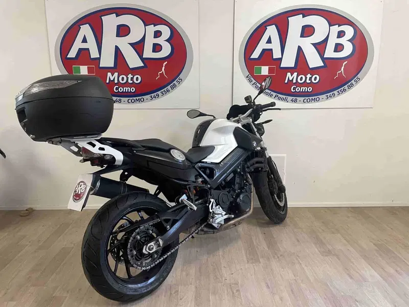 Bmw F 800 R (2009 - 11) (4)