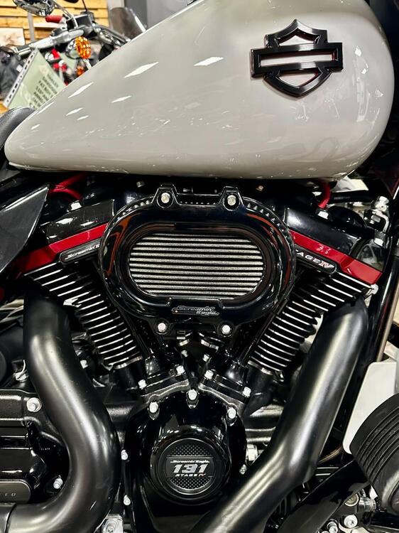 Harley-Davidson 117 Street Glide (2018 - 20) - FLHXSE (5)