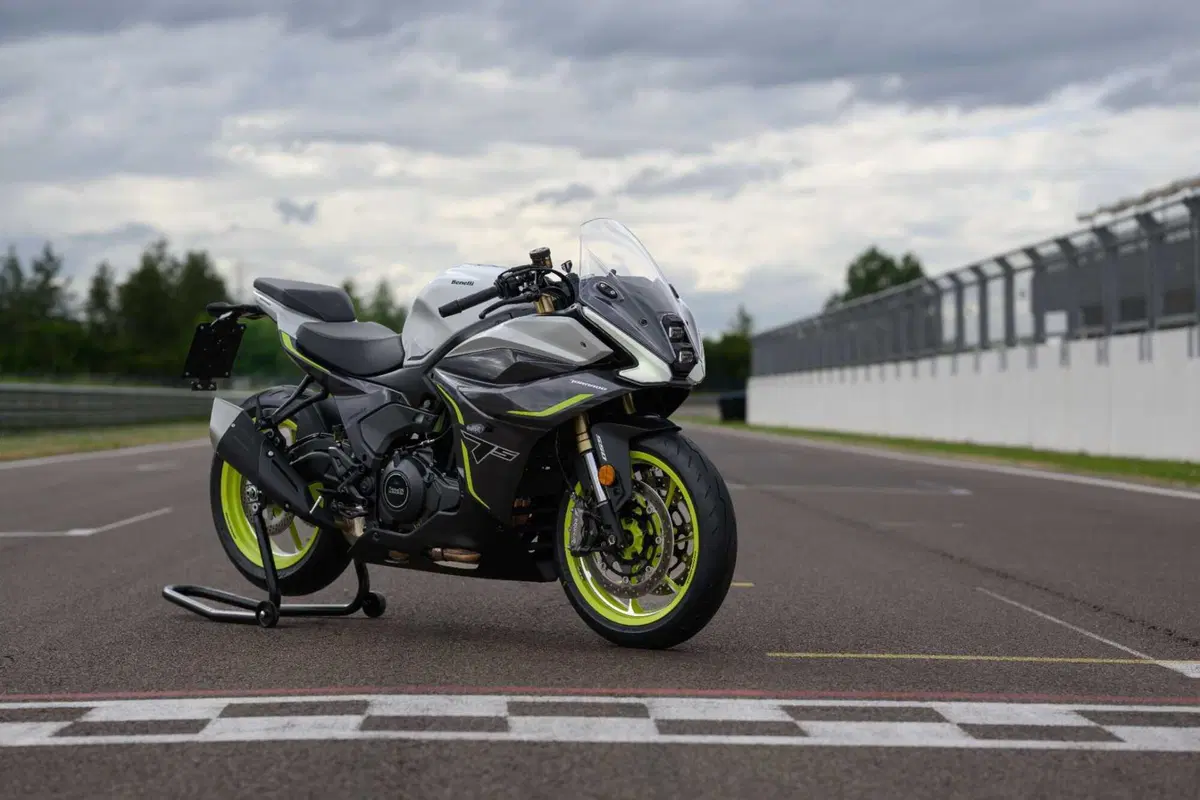 Benelli Tornado 550 2025: test in pista, pro e contro [VIDEO E GALLERY] (34)