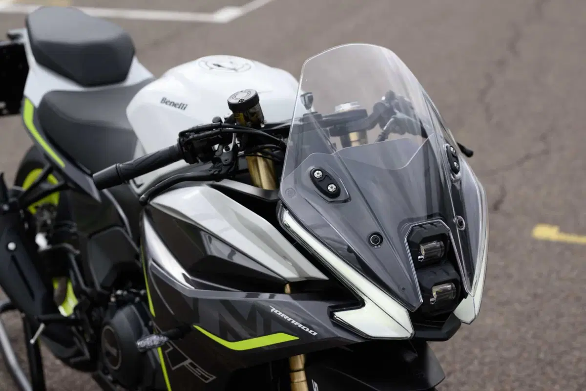 Benelli Tornado 550 2025: test in pista, pro e contro [VIDEO E GALLERY] (39)