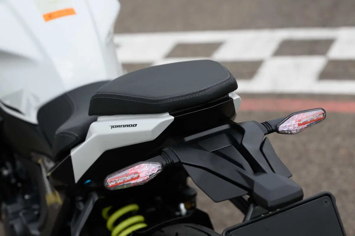 Benelli Tornado 550 2025: test in pista, pro e contro [VIDEO E GALLERY] (45)