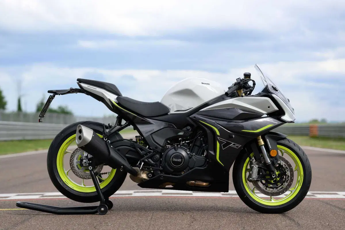 Benelli Tornado 550 2025: test in pista, pro e contro [VIDEO E GALLERY] (59)