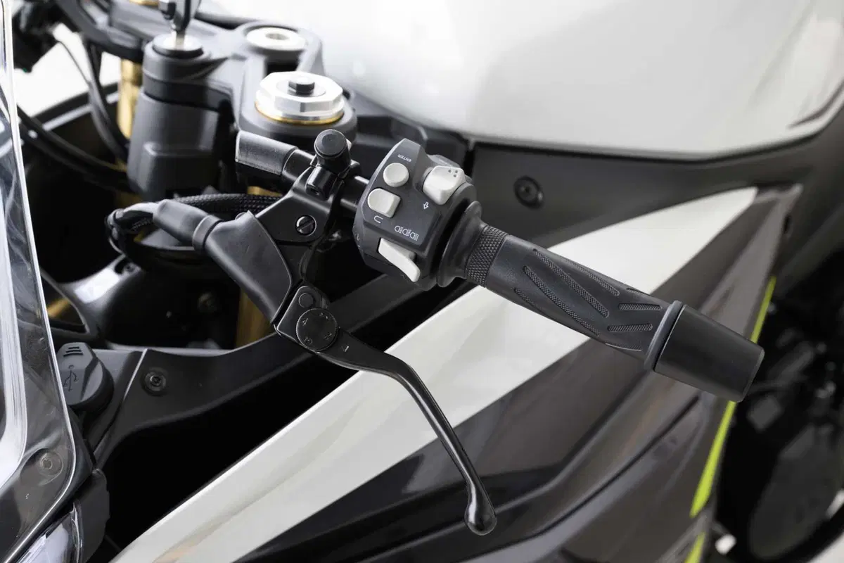 Benelli Tornado 550 2025: test in pista, pro e contro [VIDEO E GALLERY] (62)
