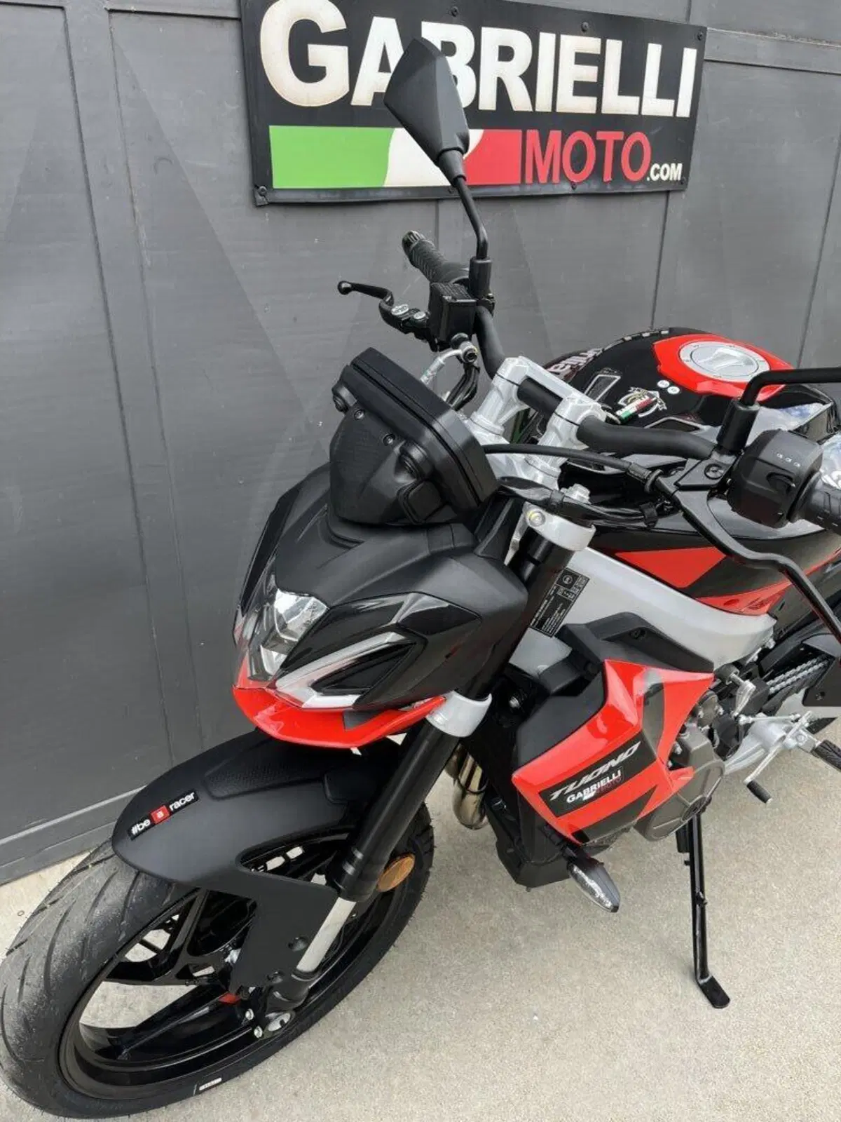 Aprilia Tuono 457 (2025 - 26) (2)