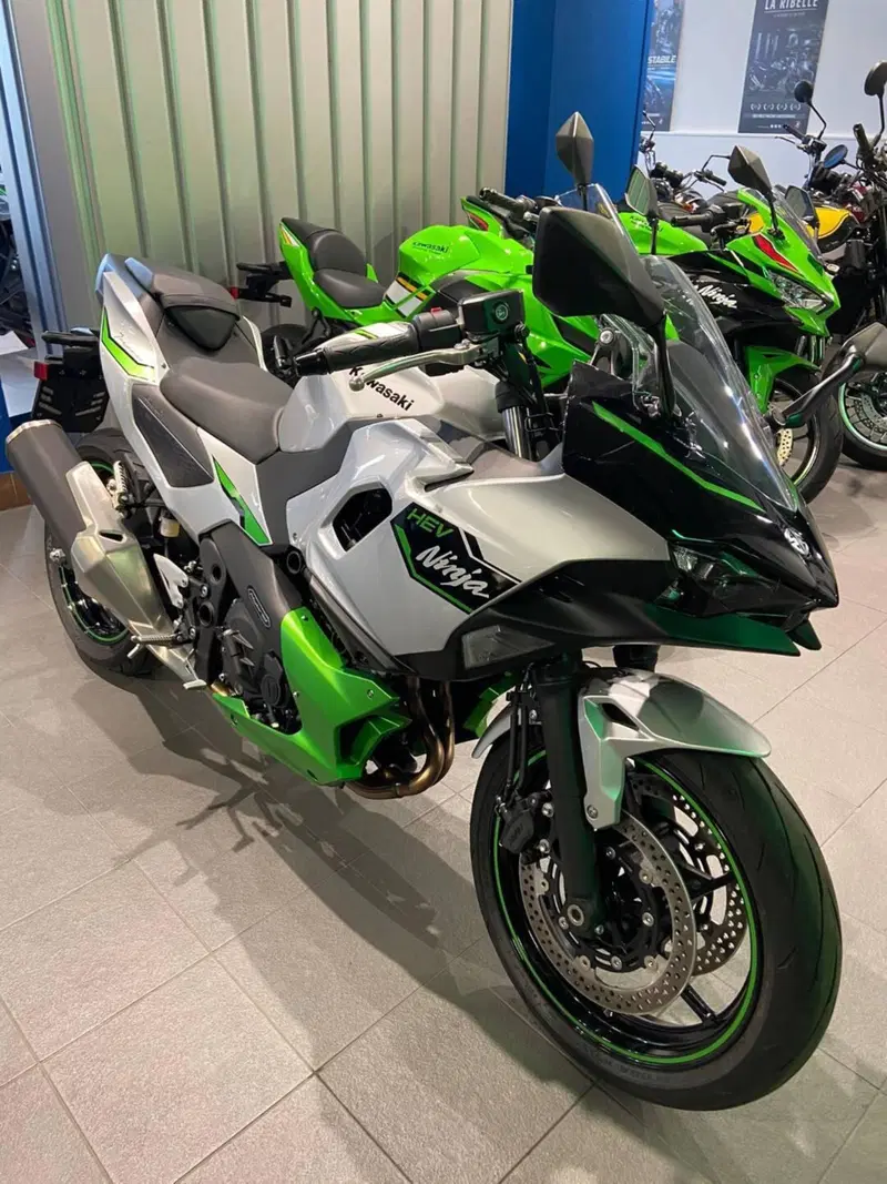 Kawasaki Ninja 7 Hybrid (2024 - 26) (8)