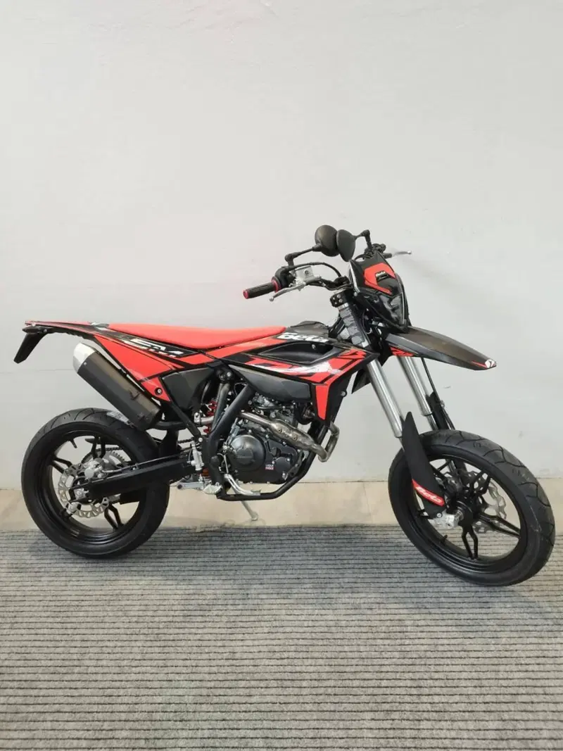 Betamotor RR 125 4T Motard T (2025 - 26)