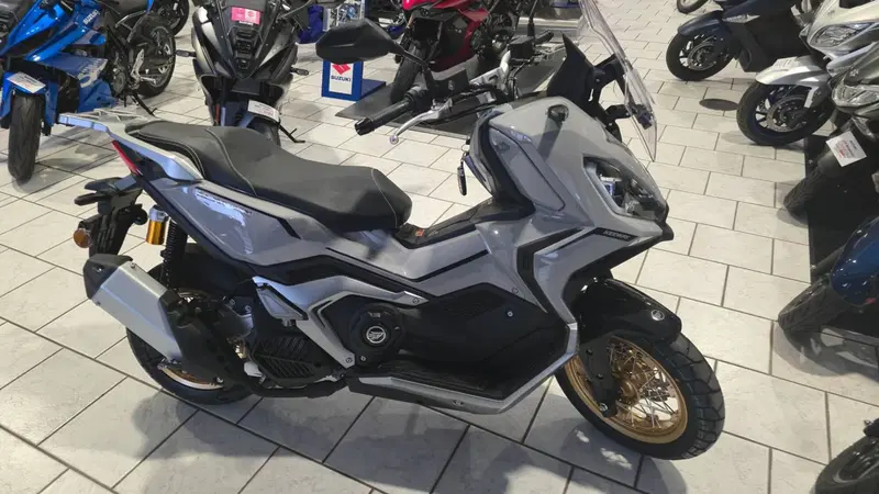 Keeway Motor XDV 125 EVO PRO (2025 - 26) (3)