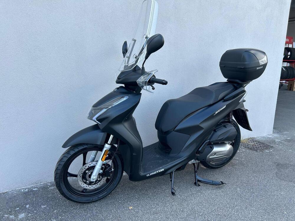 QJ Motor LLM 125 (2024) (3)
